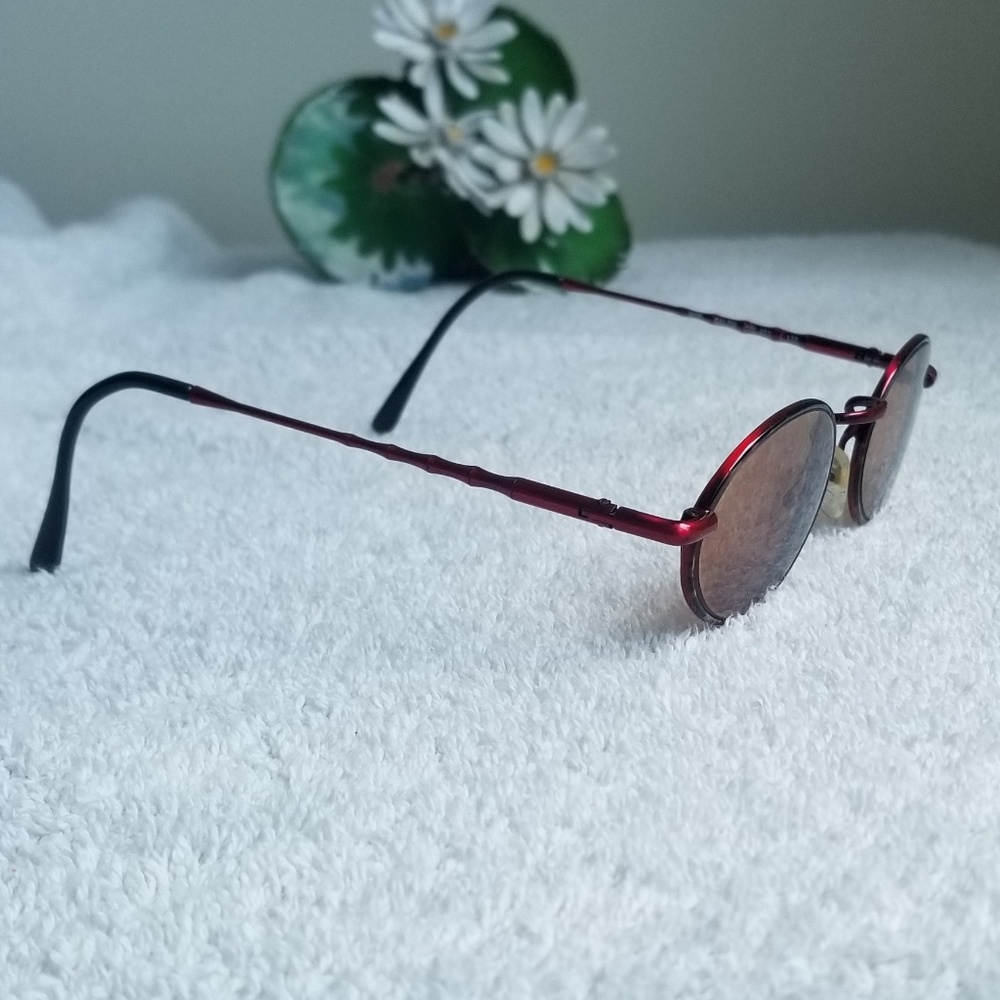 Super Awesome Red Italian Rx Glasses by Eyetel - Picture 5 of 7